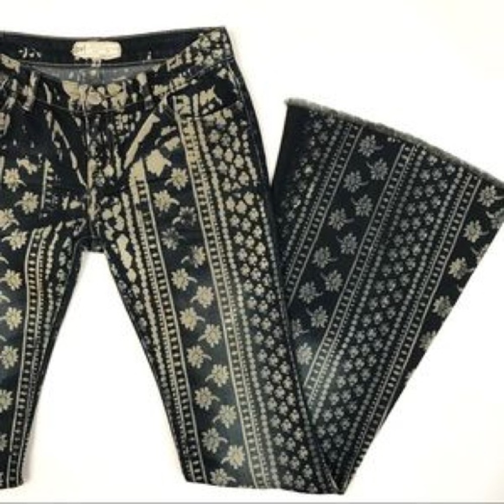 RARE FREE PEOPLE BALI painted super flares sz 28 - Picture 2 of 8